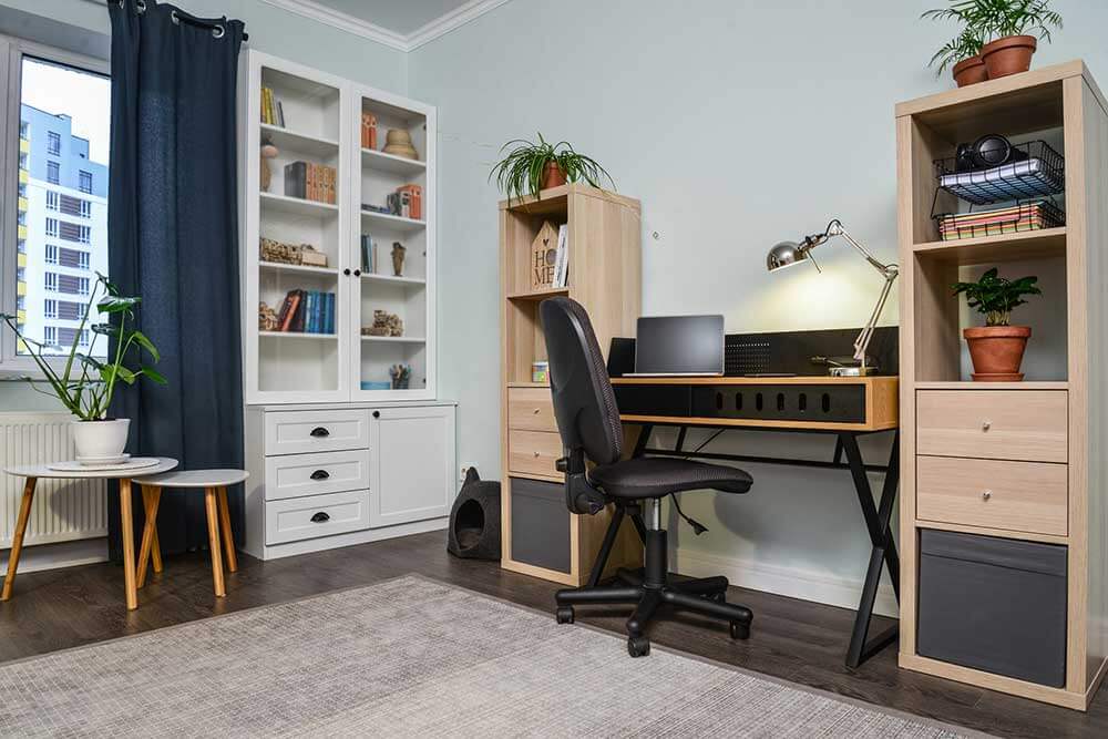 Transitional Office Room Shot