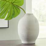 Clayson Vase - Image 3