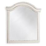 Realyn Bedroom Mirror - Image 2