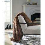 Bellethrone Throw - Image 3