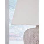 Danry Table Lamp - Image 4