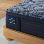 Serta Perfect Sleeper Pro Mattress - Level Three Plush Pillow Top / Queen - Image 4
