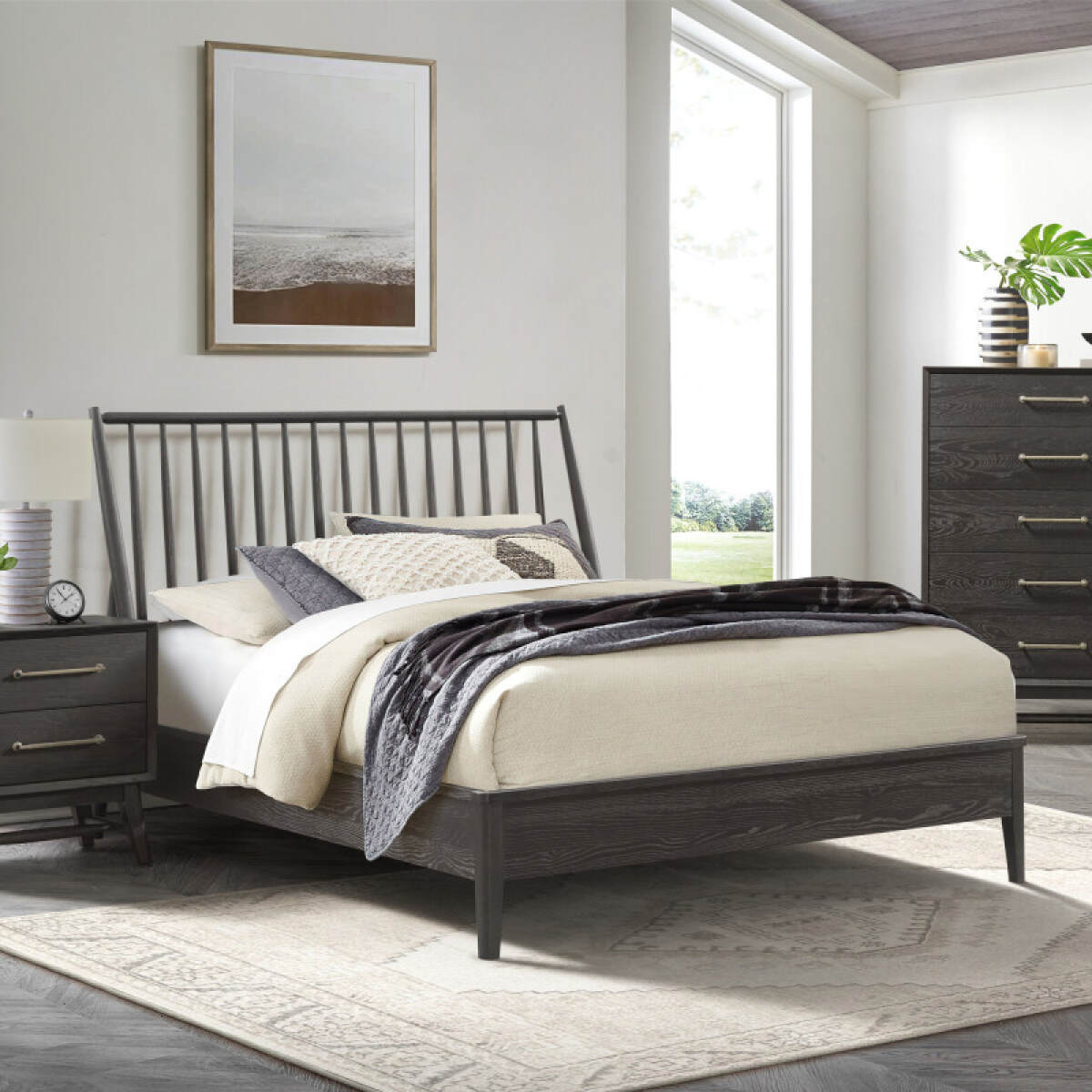 38bbcce3c5061c43cb1d63cb9ab0e7a3 Bayside Queen Bed | Black - Image 1