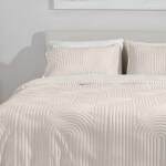 Performance® Duvet & Sham Set - Racetrack - Cream / Queen - Image 3