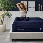 M5 Night Ice Mattress Chassis - Top Cover - Comfort Layer - Split King - Blue/Navy - Image 4