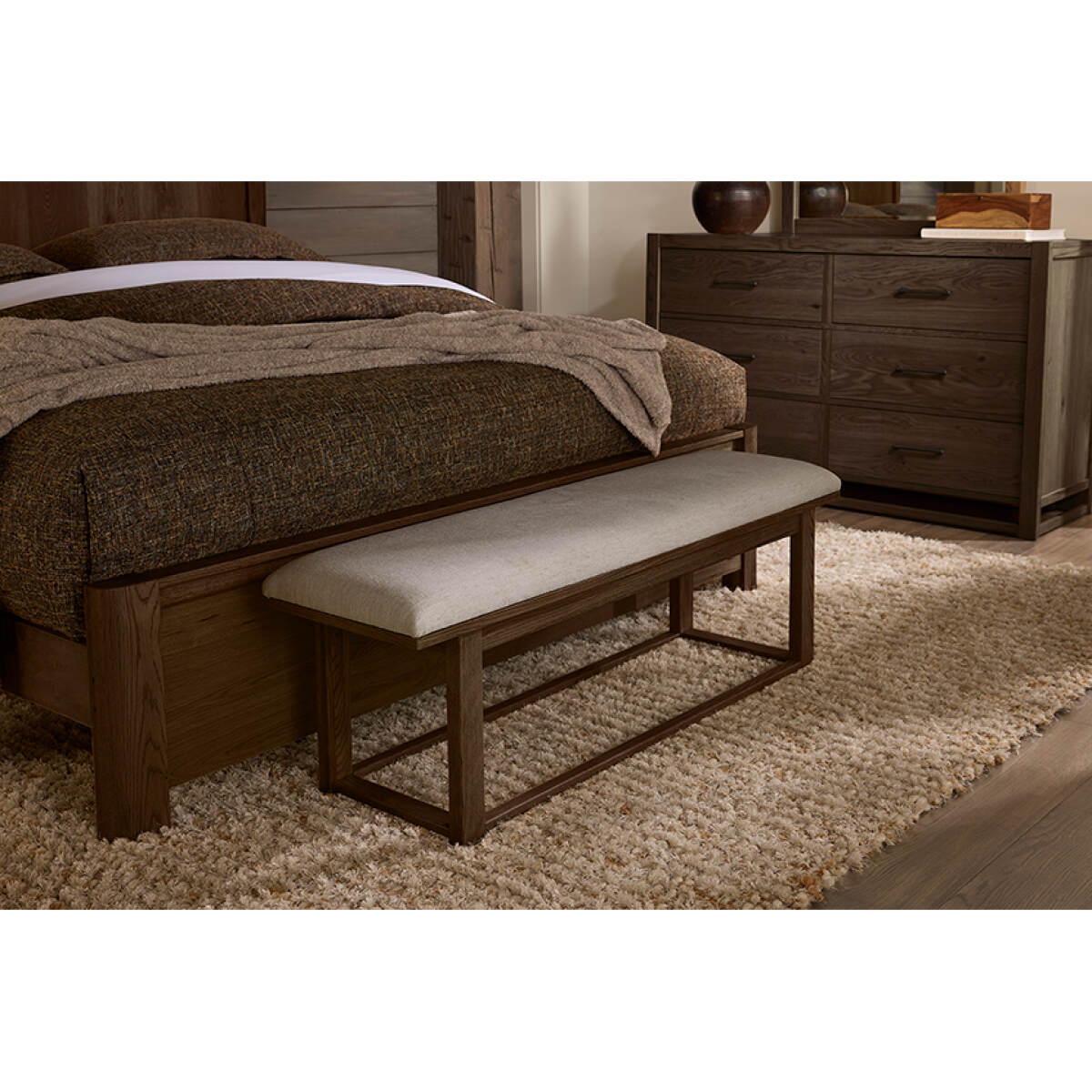 94bfd706017d43d3b7e10bf0698b9a2c Lodge & Loft Uph Bench - Ivory Cream - 840-080I - Image 1