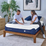 M3 Original Mattress Chassis - Top Cover - Comfort Layer - Split Head Cal King - White/Navy - Image 3