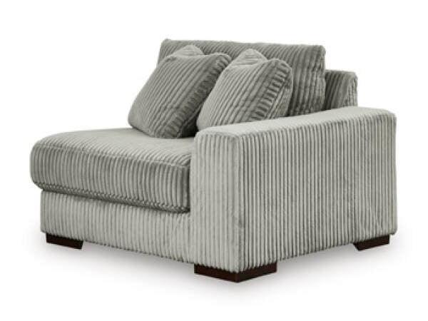 Lindyn Right-Arm Facing Corner Chair