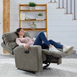 Kenley - Transitionally Styled, Medium-sized Recliner - 5NP14 - Image 8