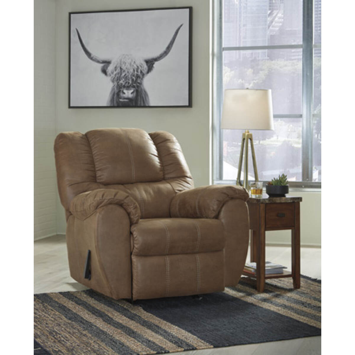 f5b29fa09e55953101114f8b535f665e McGann Recliner - Image 1
