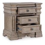 Blairhurst Queen Panel Bed, Dresser, Mirror and 2 Nightstands - Image 8