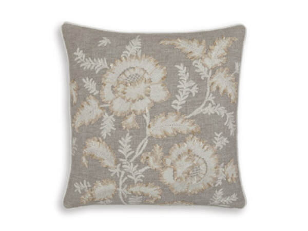 Viveka Pillow (Set of 4)