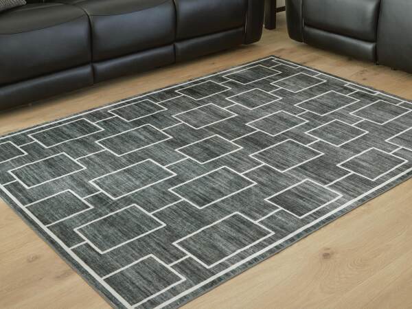 Elderland Washable 5' x 7' Area Rug - Image 3