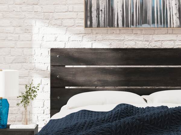 Hollivern Queen Panel Bed - Image 11