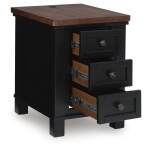 Wildenauer Chairside End Table - Image 4