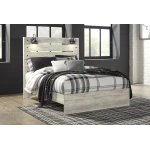 Cambeck Queen Panel Bed and Chest - Image 13