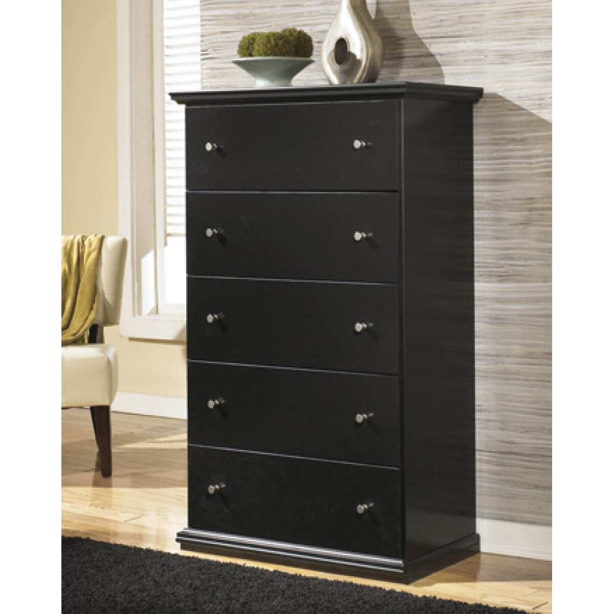 26195eb6bbe8f32febfcd5927b9ab762 Maribel Chest of Drawers - Image 1