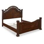 Lavinton King Poster Bed, 2 Chests and Nightstand - Image 10