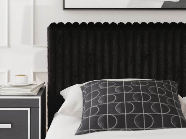 Zuraleus King Upholstered Bed, Dresser and Nightstand - Image 28