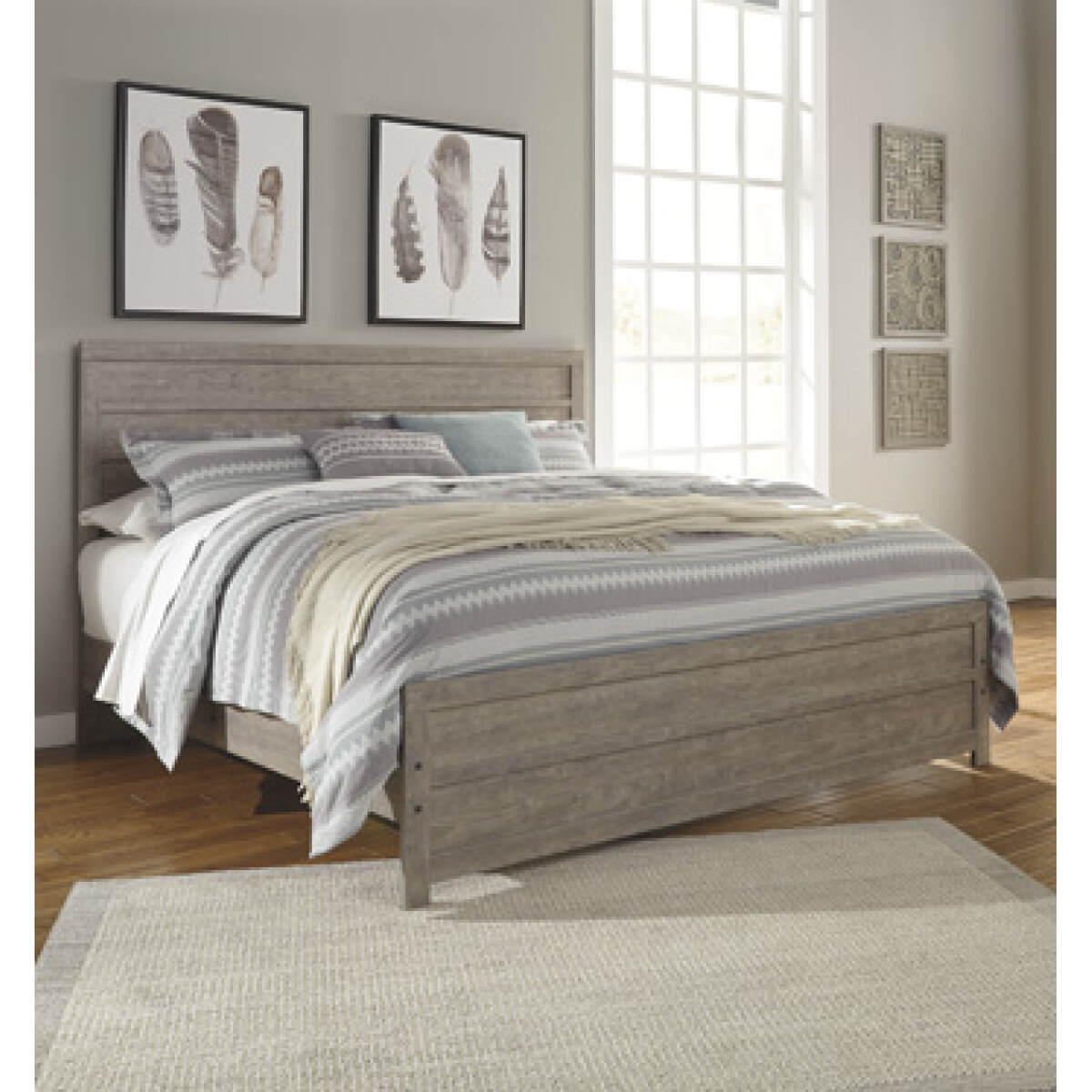 33c95c8551f27a9448693135b10f3254 Culverbach King Panel Bed - Image 1