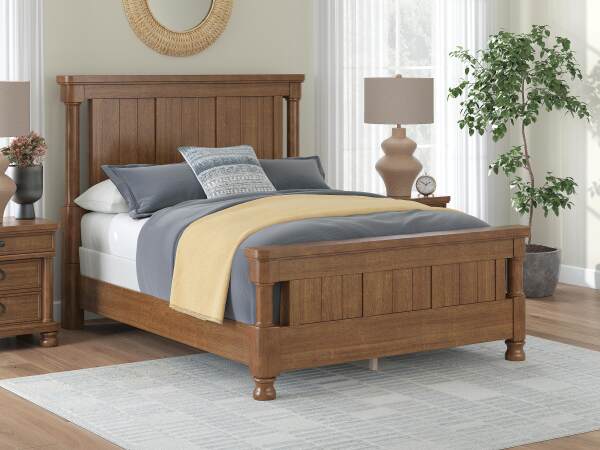 Rowlenstown Queen Poster Bed - Image 3
