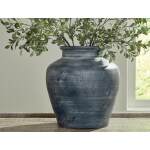 Meadie Vase - Image 3