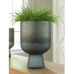 Pennmore Vase - Image 3