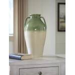 Andorbury Vase - Image 3
