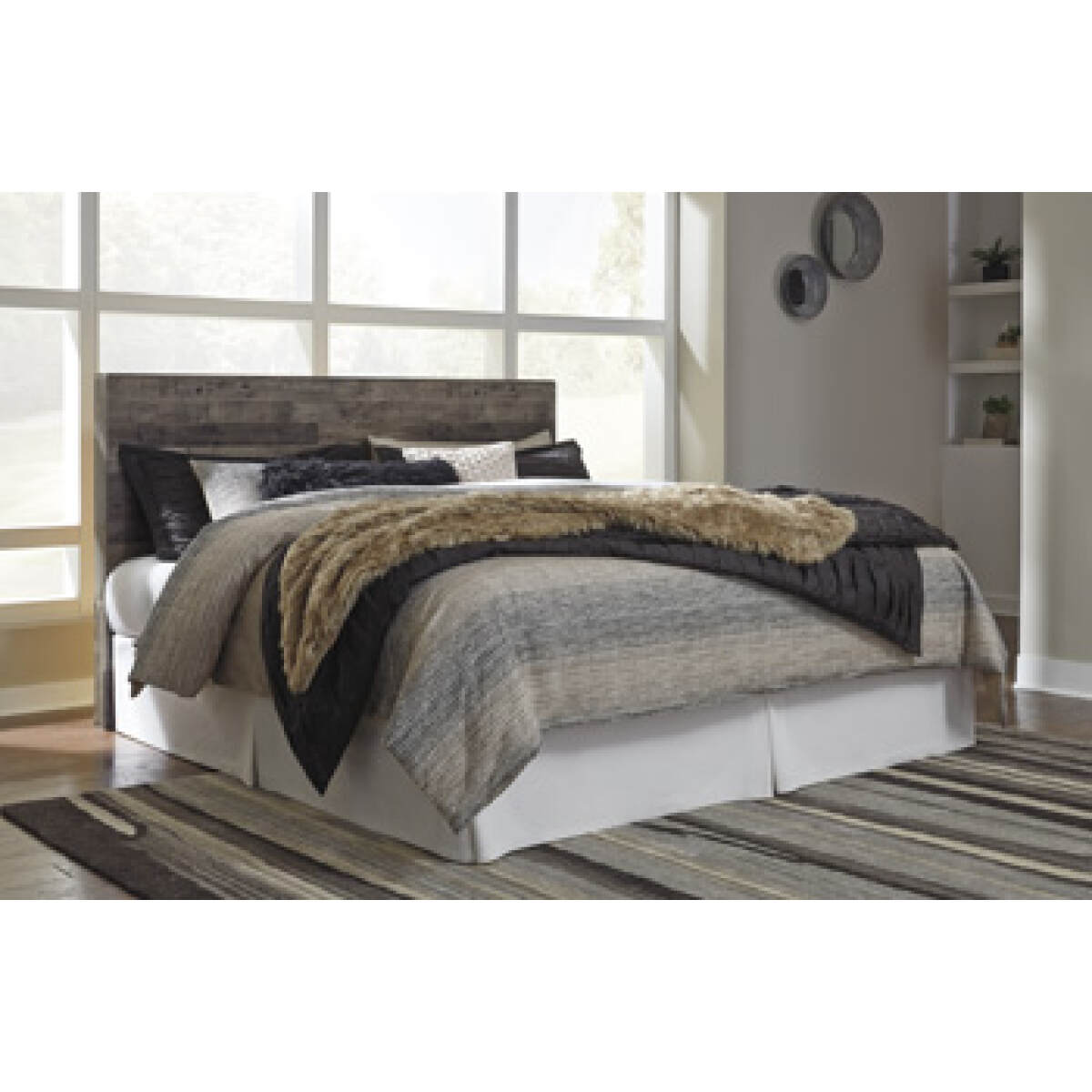 4ae46d4c2e78ca5cb1775878ad657223 Derekson King Panel Headboard - Image 1