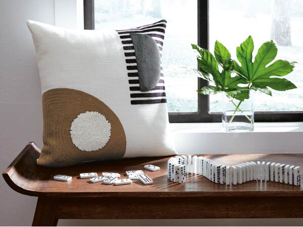 Longsum Pillow (Set of 4) - Image 3
