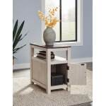 Fendenmore Chairside End Table - Image 8