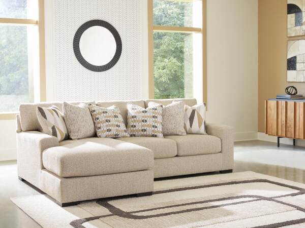 Laurelgrove 2-Piece Sectional Sofa Chaise - Image 3