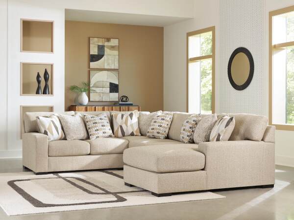 Laurelgrove 4-Piece Sectional with Chaise - Image 3
