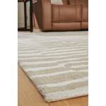 Corrbell 5' x 7' Area Rug - Image 4