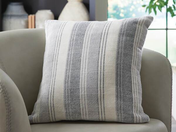 Adikus Pillow (Set of 4) - Image 3