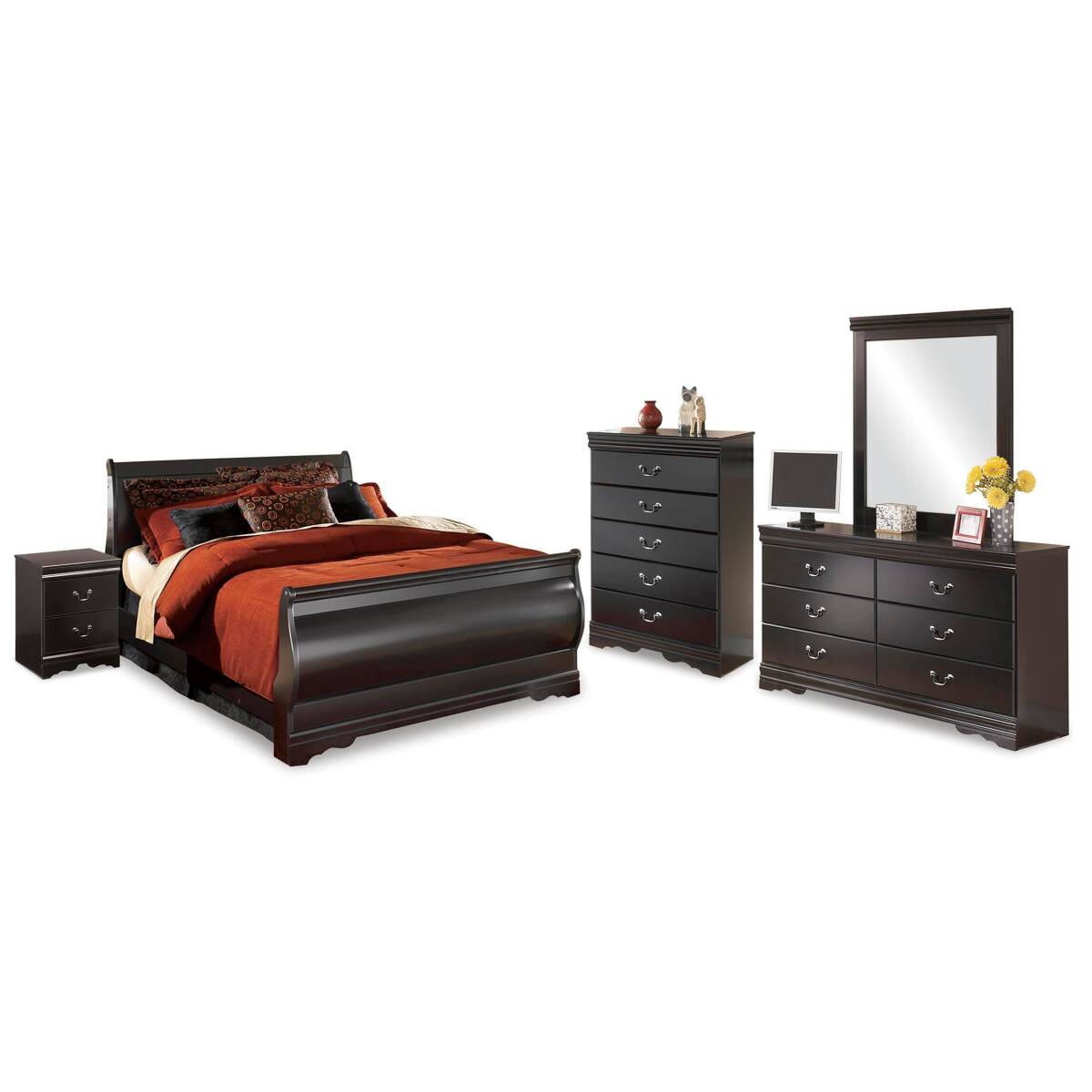 5660a7ecf88a11fd77d4998470cbd210 Huey Vineyard Full Sleigh Bed, Dresser, Mirror, Chest and Nightstand - Image 1