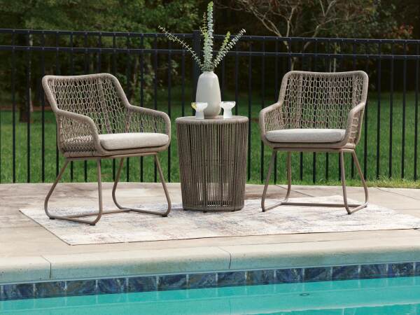 Majors Beach Outdoor Table and 2 Chairs - Image 3