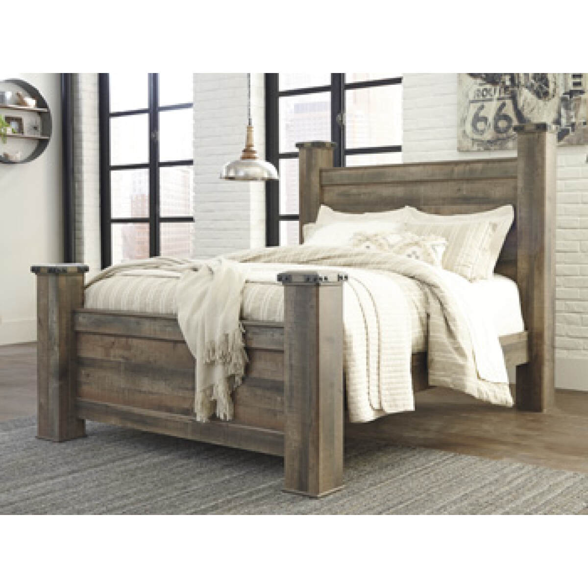 5cd4faa0580568c3a4f0679e92170611 Trinell Queen Poster Bed - Image 1