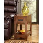 Breegin Chairside End Table - Image 10