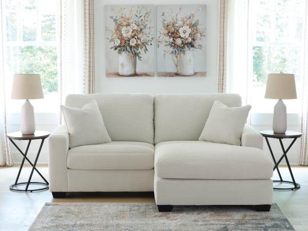 Greenbriar Sofa Chaise - Image 3