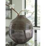 Harpwick Vase - Image 3