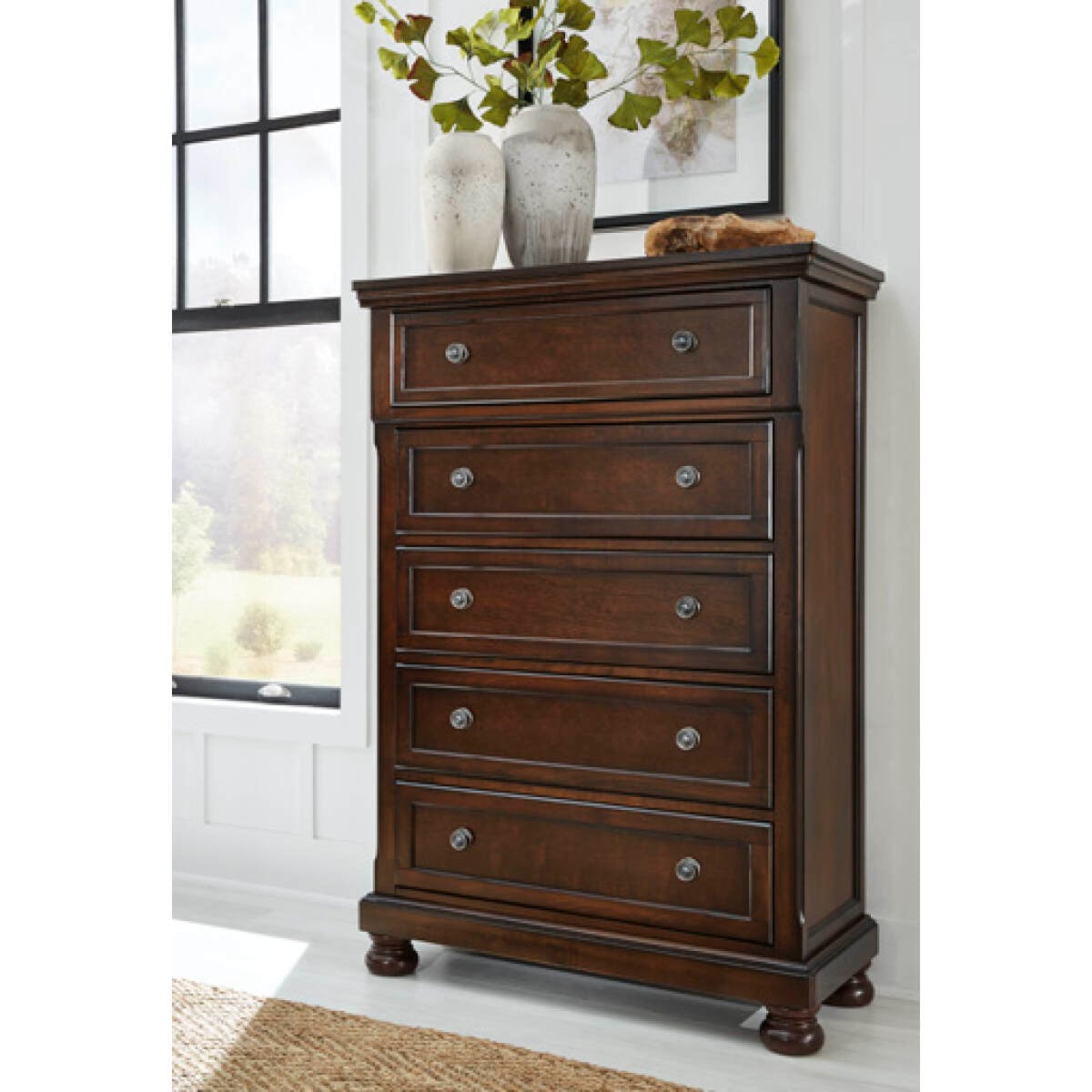 67efc5ab2eeb771a5ff42664b04dee37 Porter Chest of Drawers - Image 1