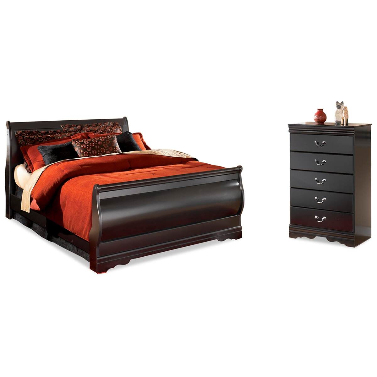 6bcaf88849e14ed5c3e519bd284909c2 Huey Vineyard Queen Sleight Bed and Chest - Image 1
