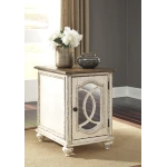 Realyn Chairside End Table