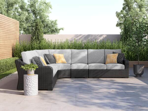 Beachcroft 5-Piece Outdoor Sectional - Image 19