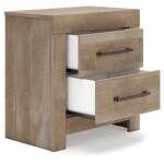 Gachester Nightstand - Image 5