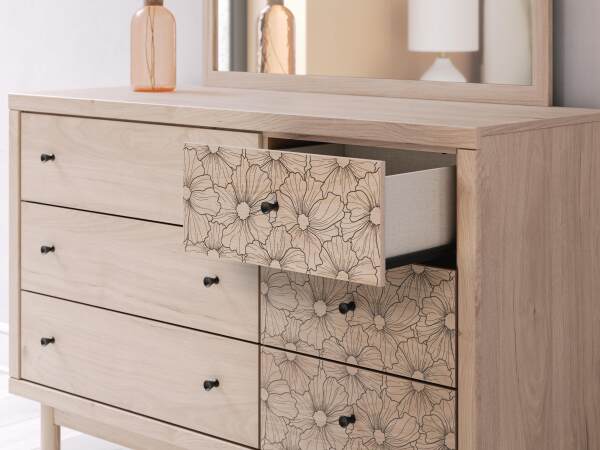 Arloster Dresser and Mirror - Image 10
