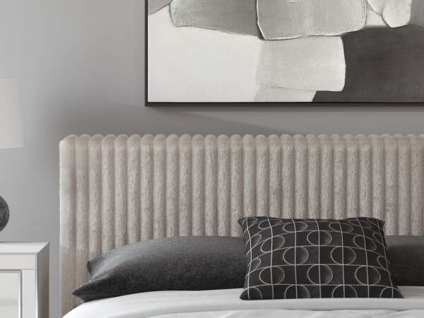 Zuraleus King Upholstered Bed - Image 8