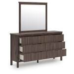 Pamytta Queen Upholstered Panel Bed, Dresser and Mirror - Image 5