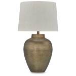 Madney 2-Piece Lamp Set - Image 4